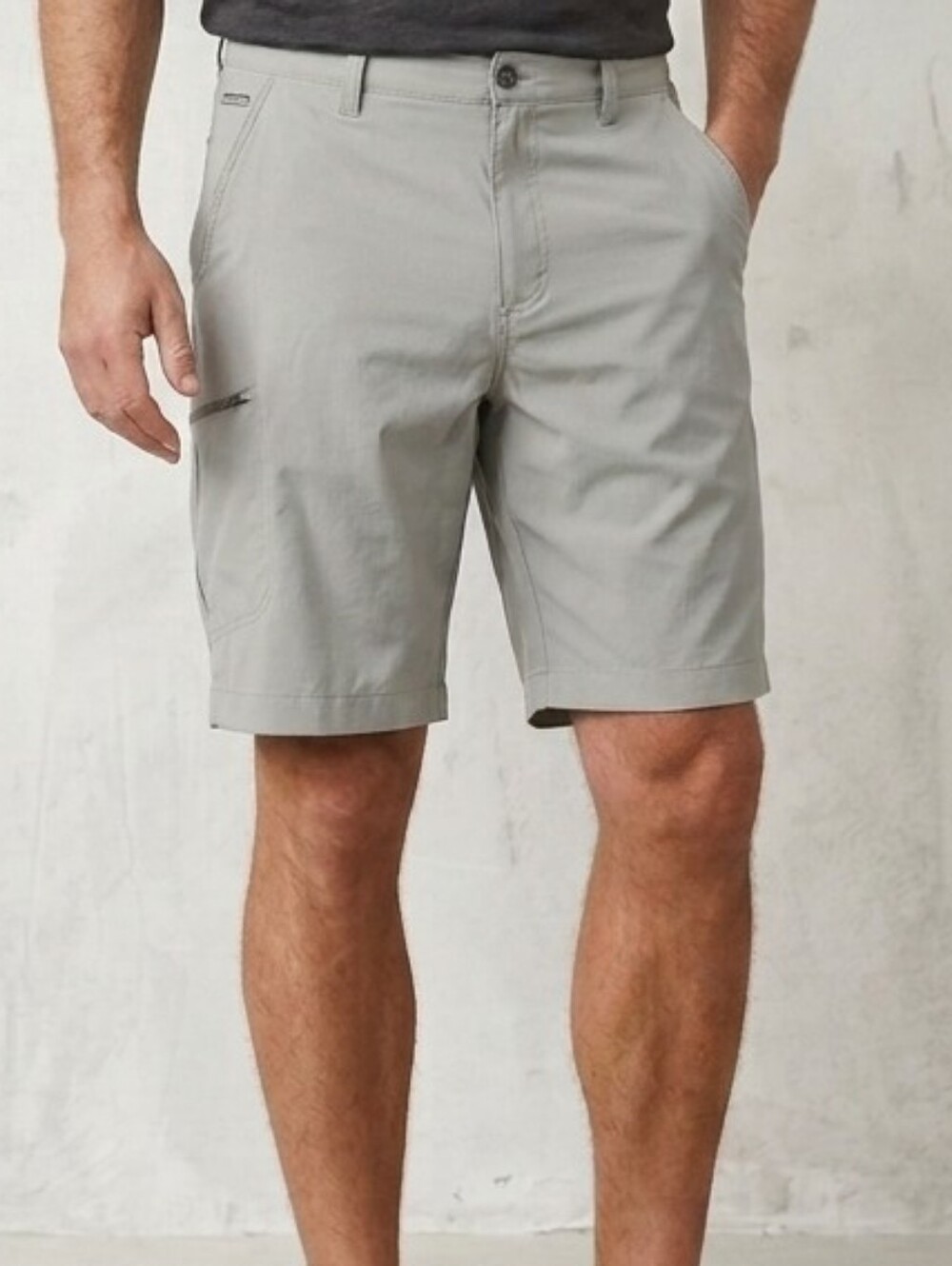 Weatherproof Vintage Men's Hybrid Trail Shorts Taupe Regular Fit Size 40